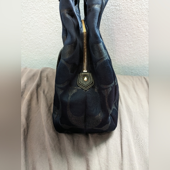 Coach Signature Metallic Campbell Jacquard Buckle Purse - Picture 8 of 17